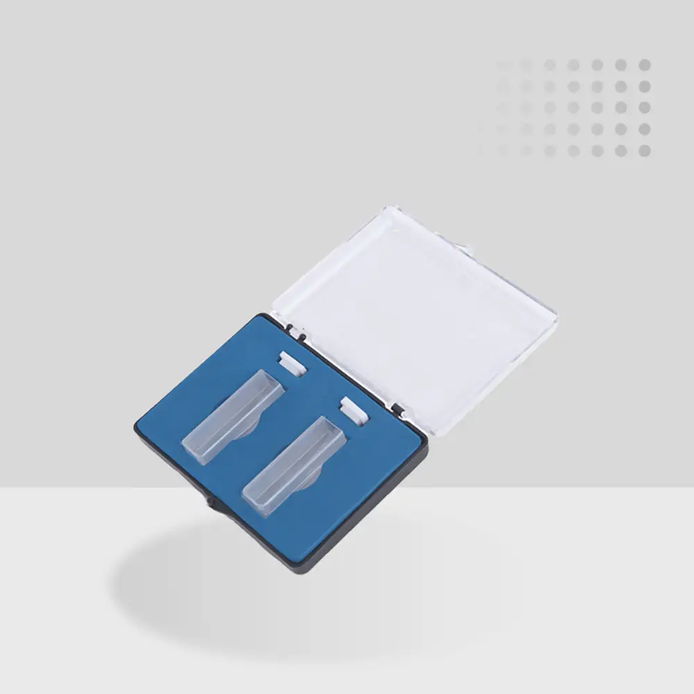 10 mm quartz cuvette for uv vis spectrophotometric measurements