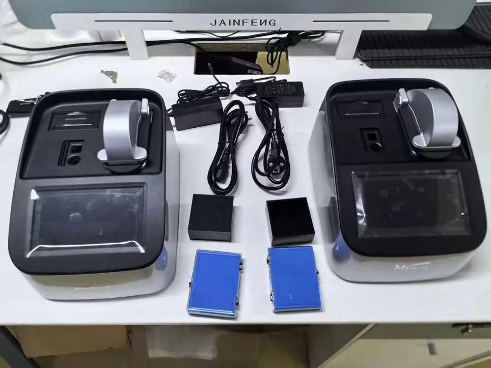 microvolume spectrophotometers with power adapters and accessories